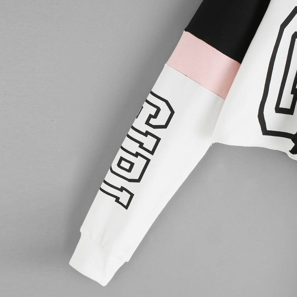VibeWear—Crop Top Hoodie