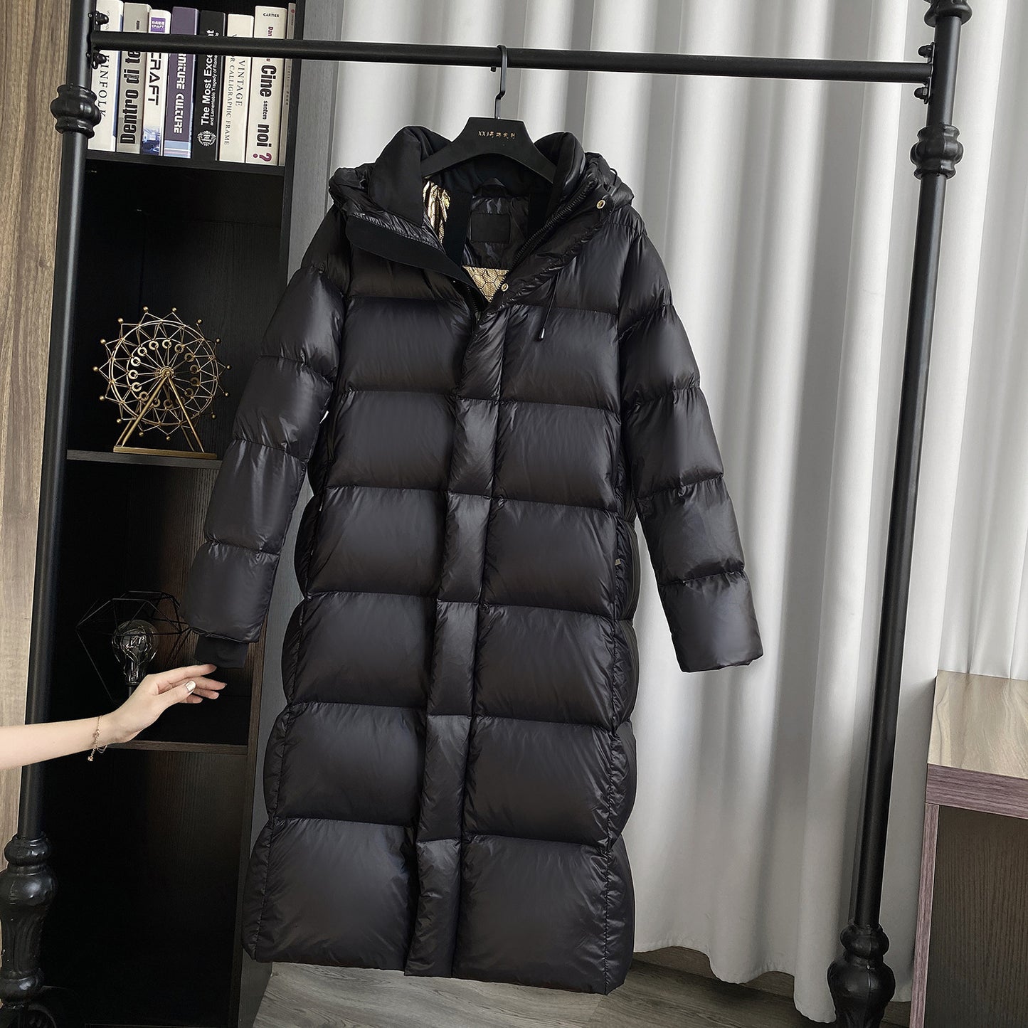 LuxeMid—Hooded Duck Down Puffer Jacket