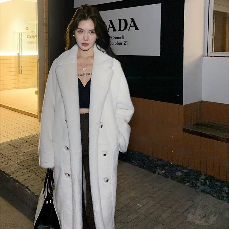 VeroLuxe—Luxe Faux Fur Long Coat