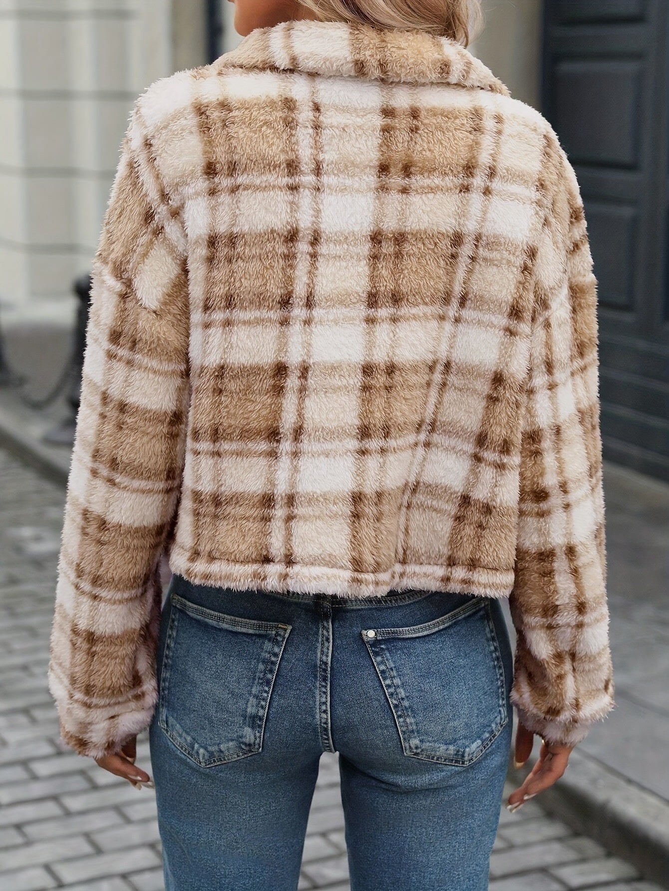 UrbanHaven-Cozy Button-Up Jacket